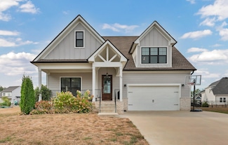 117 Bostick Dr, Clarksville, TN 37043