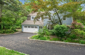 7 Kisco Park Dr, Mount Kisco, NY 10549