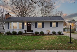 1354 Clovercrest Ave NW, Grand Rapids, MI 49504