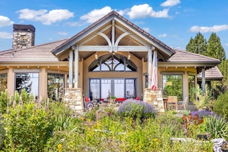 65852 Bearing Dr, Bend, OR 97701