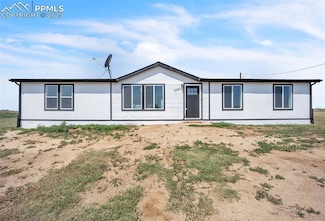 2060 Awesome View, Yoder, CO 80864