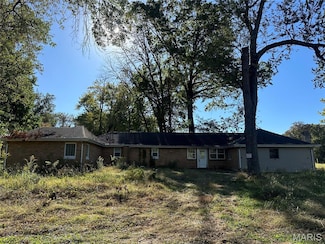 10477 Toelle Ln, Saint Louis, MO 63137