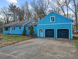 8 Roger Rd, South Easton, MA 02375