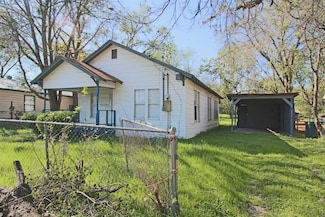 1307 Joslin St, Cleburne, TX 76033