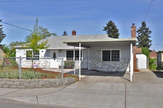 10309 47th Ave SW, Lakewood, WA 98499