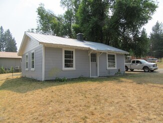 207 S 5th St, Troy, MT 59935