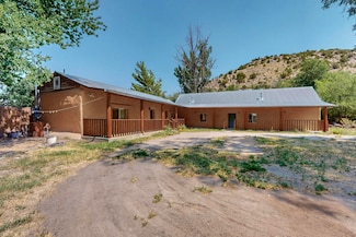 CR63, Dixon, NM 87527