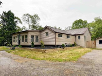 11484 Anderson Rd, Granger, IN 46530