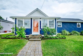 12 Meadowbrook Ave, Rumson, NJ 07760