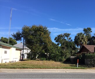 228 Forrest Ave, Cocoa, FL 32922