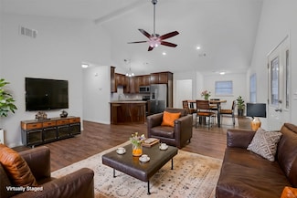 603 E South St, Whitesboro, TX 76273