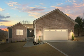 1001 Madalyn Way, Portland, TN 37148