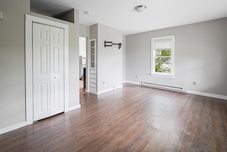 1-3 Oak St Unit 1, Clinton, MA 01510