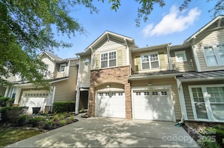 8323 Brookings Dr, Charlotte, NC 28269