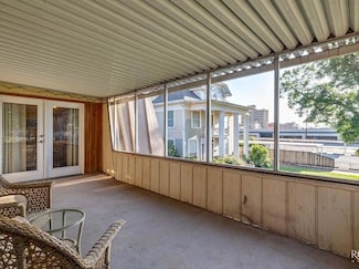 220 W Twohig Ave, San Angelo, TX 76903