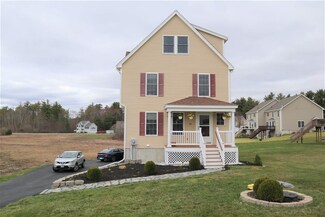 77 Stard Rd, Seabrook, NH 03874