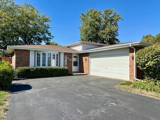 456 Division St, Peotone, IL 60468