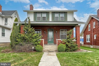 39 N 10th St, Lemoyne, PA 17043