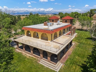 742 R Rd, MacK, CO 81525