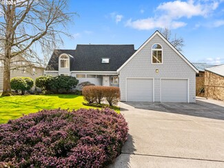 20160 NE Interlachen Ln, Fairview, OR 97024