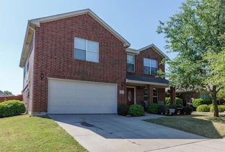 2048 Club Oak Dr, Heartland, TX 75126