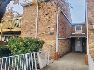 1930 Kenilworth Cir Unit E, Hoffman Estates, IL 60169