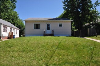 1433 Richmond Ave, Des Moines, IA 50316