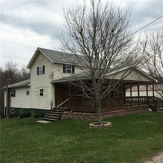 450 Lower Whites Creek Rd, Confluence, PA 15424
