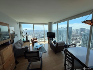 425 1st St Unit 4406, San Francisco, CA 94105