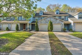 506 Hazelwood Ln, Marlton, NJ 08053