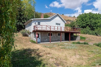 1102 Thunder Hill Rd, Lapwai, ID 83540