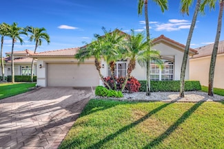 5959 Royal Club Dr, Boynton Beach, FL 33437