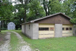 709 N Oolitic Dr, Bloomington, IN 47404