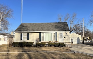 310 S Whitewater Ave, Jefferson, WI 53549