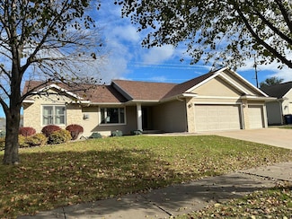 1545 Birka Ln, Onalaska, WI 54650