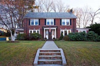 850 Commonwealth Ave, Newton Center, MA 02459