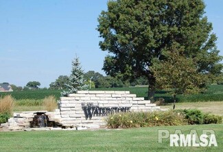 8817 Creekview Ct, Edwards, IL 61528