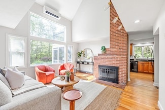 18 Brook Ln, Sudbury, MA 01776