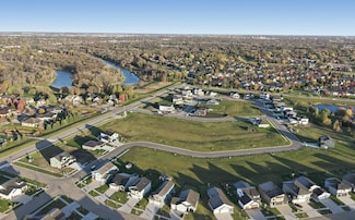 4833 4th St S, Moorhead, MN 56560