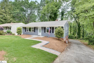 40 Kirkwood Ln, Greenville, SC 29607