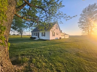 24011 U S 45, Mason, IL 62443