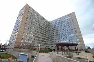 8900 E Jefferson Ave Unit 220, Detroit, MI 48214