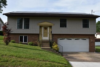 306 Pearcy Ave, Bridgeport, WV 26330