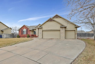 3818 N Lake Ridge Ct, Wichita, KS 67205