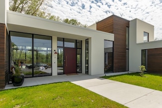 19193 Maybury Meadow Ct, Northville Charter Township, MI 48167