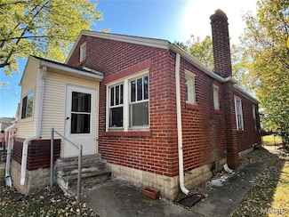 2618 Avie Dr Unit 1, Saint Louis, MO 63136