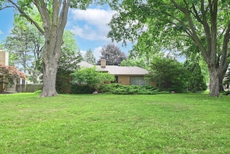 3110 N Menomonee River Pkwy, Milwaukee, WI 53222