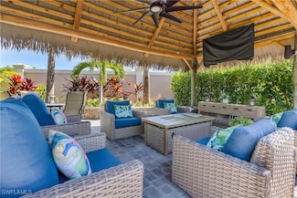 13627 Snook Cir, Naples, FL 34114