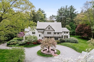 8 Conant Rd, Weston, MA 02493