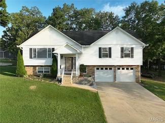 322 Christina Ln, Poplar Bluff, MO 63901